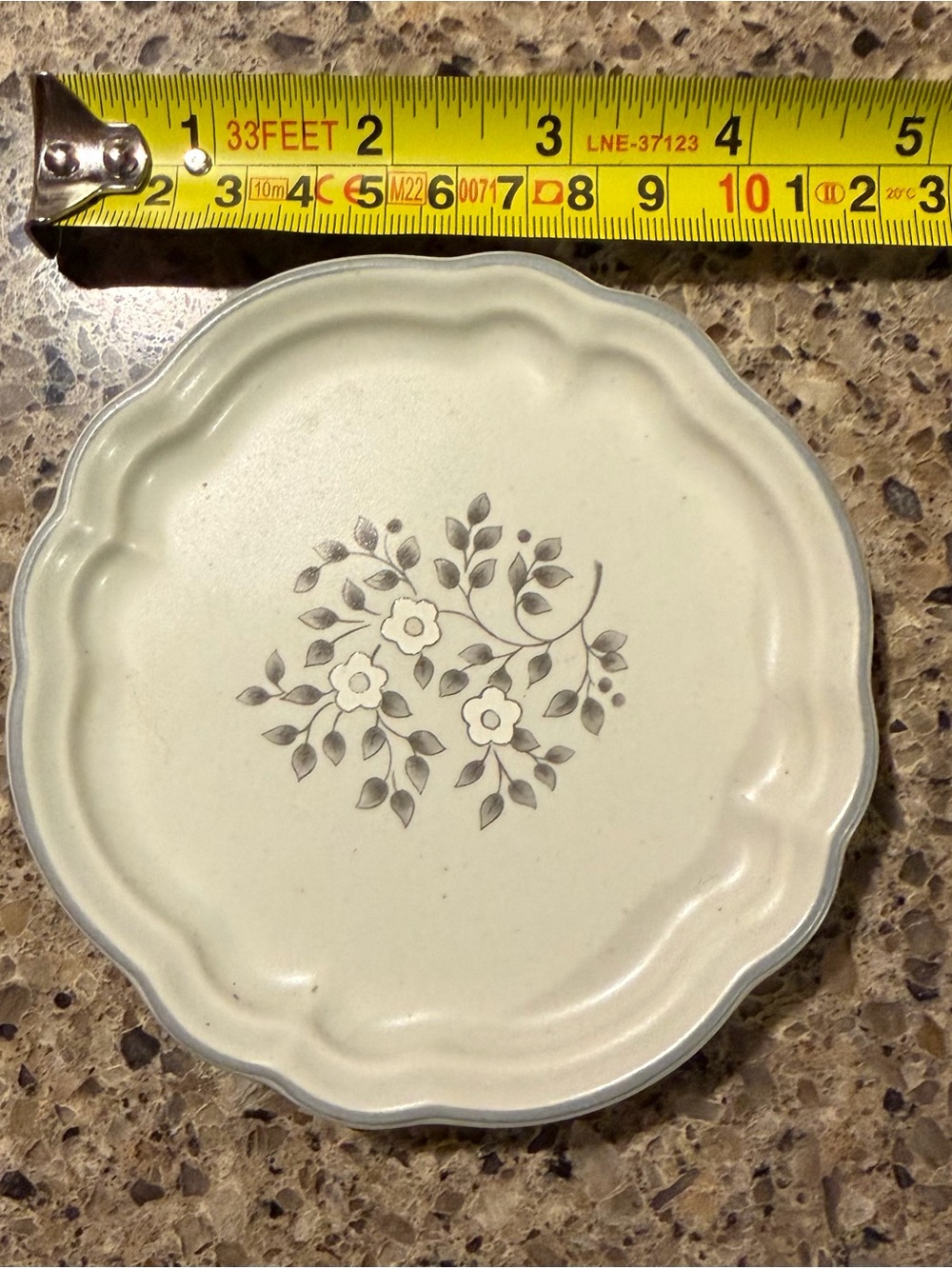 Pfaltzgraff Heirloom 4 1/2” coaster